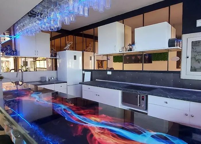 Σπίτι διακοπών First Line Of The Ocean, 3 Bedrooms & Free Wifi