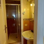 First Line Of The Ocean, 3 Bedrooms & Free Wifi Ferienhaus *