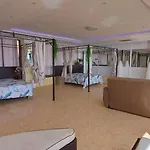 Ferienhaus First Line Of The Ocean, 3 Bedrooms & Free Wifi *