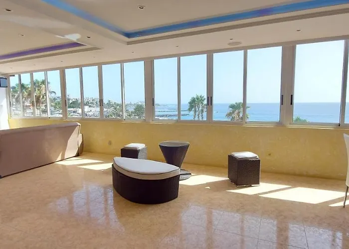 度假居 First Line Of The Ocean, 3 Bedrooms & Free Wifi *