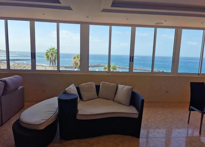 First Line Of The Ocean, 3 Bedrooms & Free Wifi * 美洲海滩